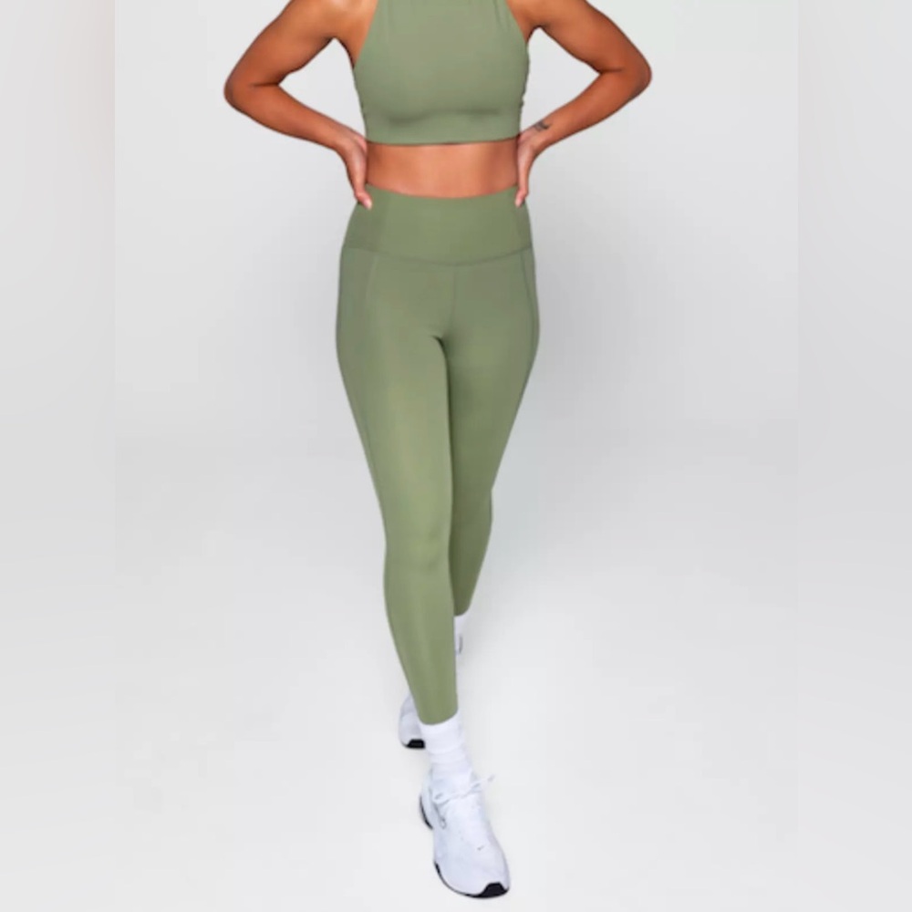 Girlfriend Collective Cropped Leggings ✧ Olive Green ✧ Size M